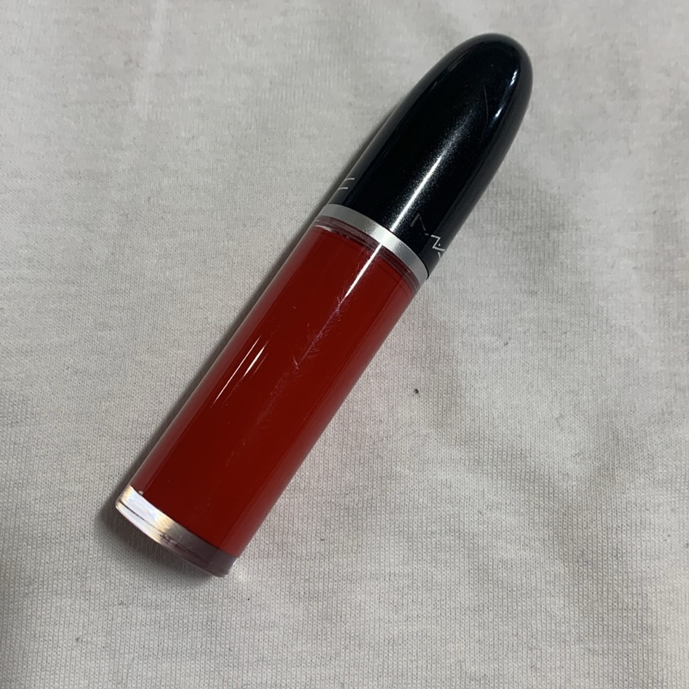 NO BOX- MAC Cosmetics Standout Lip Gloss M-17 - Picture 3 of 5